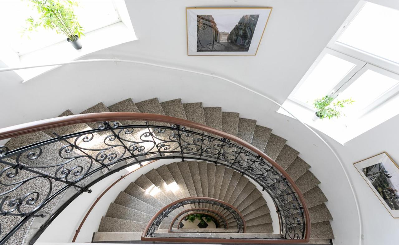 N46 · Penthouse Near Schoenbrunn. Amazing Terrace! N46 * Wien